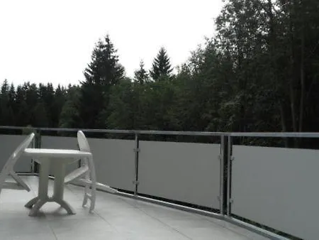 Apartamento Mit Doppelbalkon *